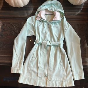 Sea foam lululemon rain-resistant jacket.